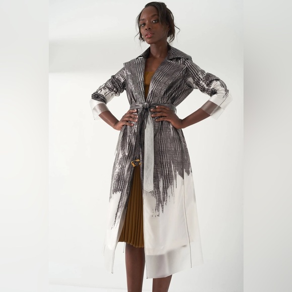 SOSKEN HAVEN - PRINTED TRANSPARENT TRENCH COAT - Picture 4 of 8